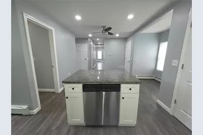 32 Gooding Street, Pawtucket, RI 02860 - Photo 16