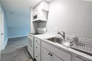 32 Gooding St, Pawtucket, RI 02860 - Photo 22