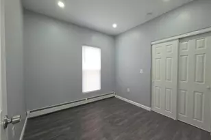 32 Gooding St, Pawtucket, RI 02860 - Photo 6