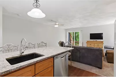 8 Susan Circle, South Kingstown, RI 02879 - Photo 10