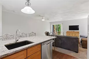 8 Susan Cir, South Kingstown, RI 02879 - Photo 10