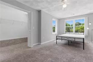8 Susan Cir, South Kingstown, RI 02879 - Photo 16
