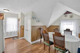 142 Richard St, Cranston, RI 02910 - Photo 28