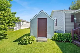 59 Robin Dr, Tiverton, RI 02878 - Photo 36