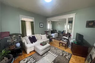 82 Jefferson Ave, Pawtucket, RI 02860 - Photo 4
