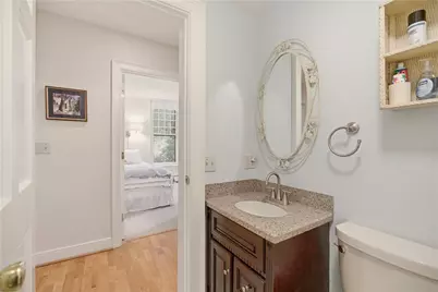 158 Narragansett Avenue #I, Newport, RI 02840 - Photo 14