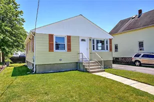 9 Custer Ave, Johnston, RI 02919 - Photo 4