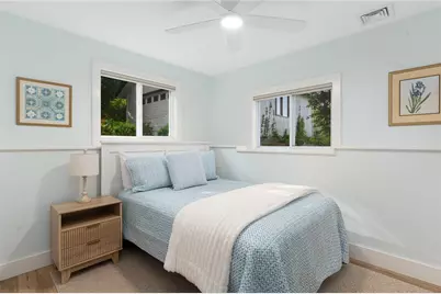 117 Indian Avenue, Portsmouth, RI 02871 - Photo 20
