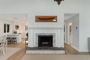 117 Indian Ave, Portsmouth, RI 02871 - Photo 8