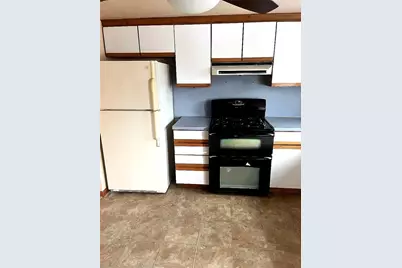 80 Ballston Avenue, Pawtucket, RI 02861 - Photo 8