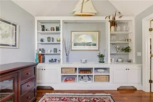 82 Clinton Ave, Jamestown, RI 02835 - Photo 18