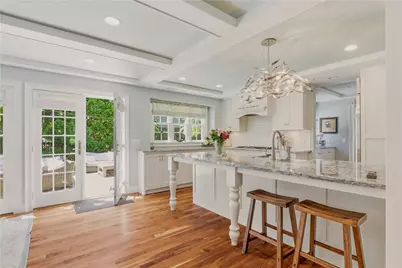 82 Clinton Avenue, Jamestown, RI 02835 - Photo 8