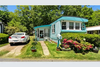 979 Toll Gate Road, Warwick, RI 02886 - Photo 1