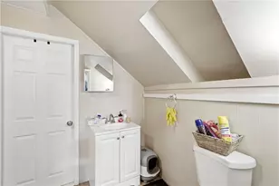 453 Central Ave, Pawtucket, RI 02861 - Photo 26
