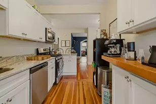 244 Camp St, Providence, RI 02906 - Photo 10