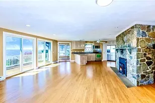 213 Seaside Dr, Jamestown, RI 02835 - Photo 30