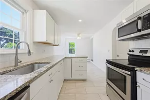 14 Jenks St, East Providence, RI 02914 - Photo 14