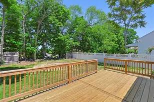 14 Jenks St, East Providence, RI 02914 - Photo 6