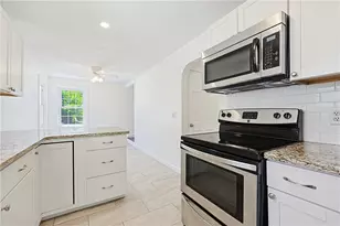 14 Jenks St, East Providence, RI 02914 - Photo 16