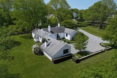 18 Ledge Road, Newport, RI 02840 - Photo 1