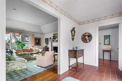 18 Ledge Road, Newport, RI 02840 - Photo 4