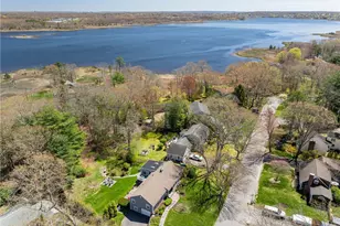 20 Bullock Ave, Barrington, RI 02806 - Photo 42