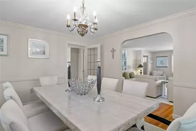 26 Red Cross Avenue, Newport, RI 02840 - Photo 8