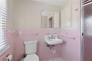 26 Red Cross Ave, Newport, RI 02840 - Photo 18