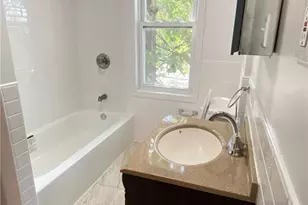 38 Atlantic Ave, Providence, RI 02907 - Photo 10