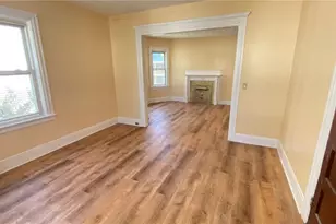 38 Atlantic Ave, Providence, RI 02907 - Photo 8
