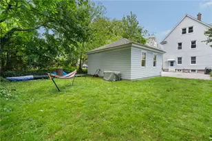 106 Norwood Ave, Cranston, RI 02905 - Photo 6