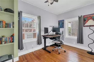 212 Lowden St, Pawtucket, RI 02860 - Photo 26