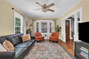 212 Lowden St, Pawtucket, RI 02860 - Photo 6