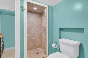 212 Lowden St, Pawtucket, RI 02860 - Photo 30
