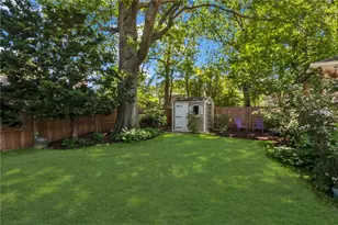212 Lowden St, Pawtucket, RI 02860 - Photo 40