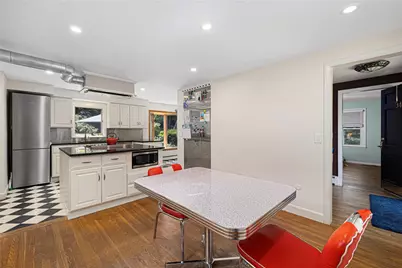 34 Terrace Drive, East Greenwich, RI 02818 - Photo 8