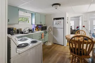 20 Oakton St, Woonsocket, RI 02895 - Photo 10