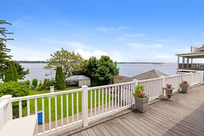 26 Fairview Avenue, Cranston, RI 02905 - Photo 4