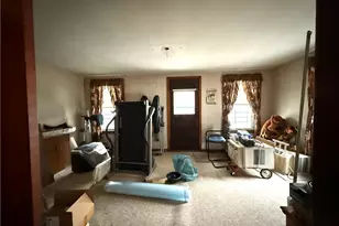 14 Park St, Central Falls, RI 02863 - Photo 10
