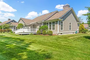 14 Newbury Dr, Westerly, RI 02891 - Photo 6