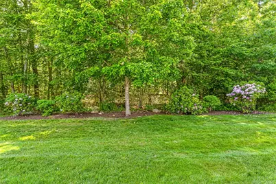14 Newbury Drive, Westerly, RI 02891 - Photo 8