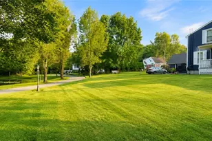 424 Buxton St, North Smithfield, RI 02896 - Photo 4