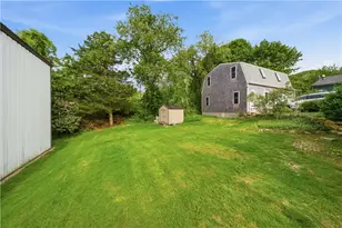 15 Kardway St, South Kingstown, RI 02879 - Photo 12
