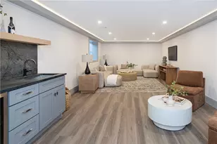 157 Ellery Ave, Middletown, RI 02842 - Photo 42
