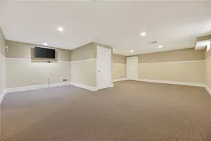 9 Newbury Dr, Westerly, RI 02891 - Photo 40