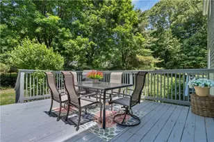 27 Fairway Dr, North Kingstown, RI 02852 - Photo 28