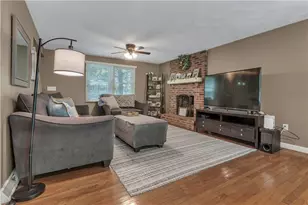27 Fairway Dr, North Kingstown, RI 02852 - Photo 14
