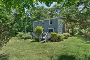 27 Fairway Dr, North Kingstown, RI 02852 - Photo 30