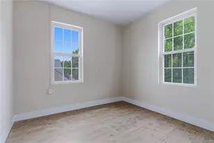 60 Purchase St, East Providence, RI 02914 - Photo 20