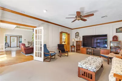 7 Kings Row, Cumberland, RI 02864 - Photo 14